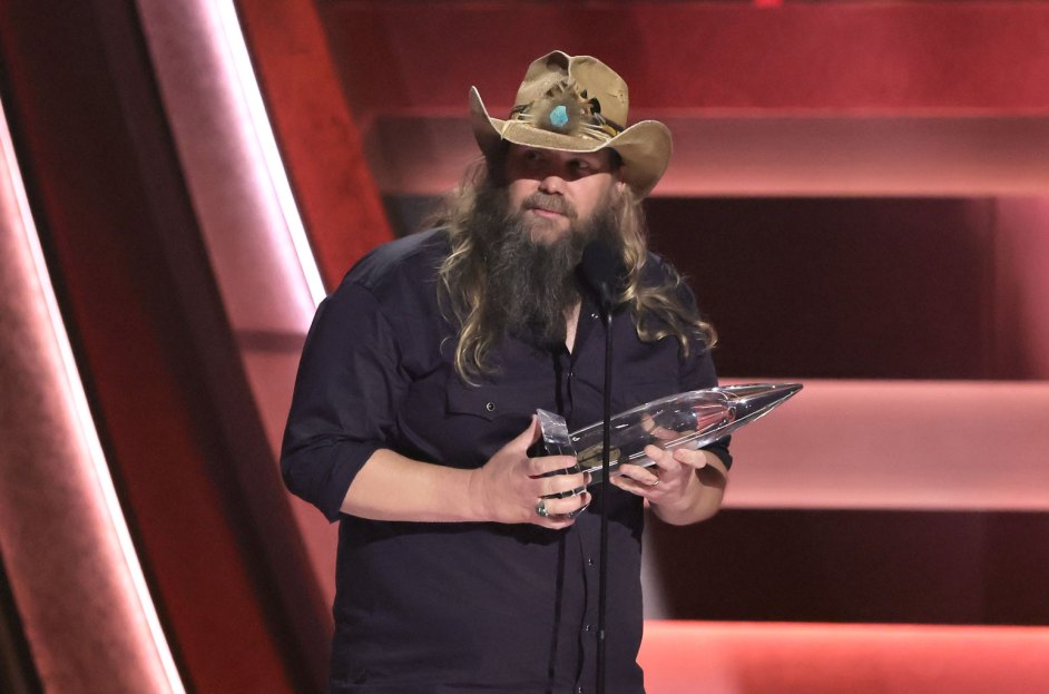 Chris Stapleton Dominates 2024 CMA Awards With 3 Wins as Morgan Wallen Wins Entertainer of the Year