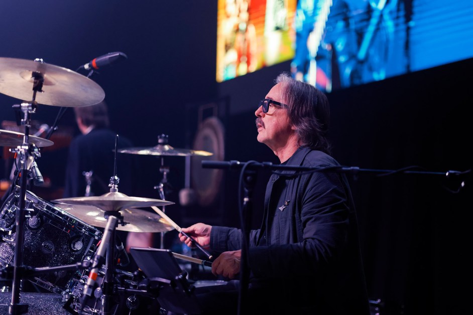 Members of Goo Goo Dolls, Silversun Pickups, Bangles, Eve 6, Go-Gos & More Set for 2026 Freezing Man Epilepsy Research Benefit Shows