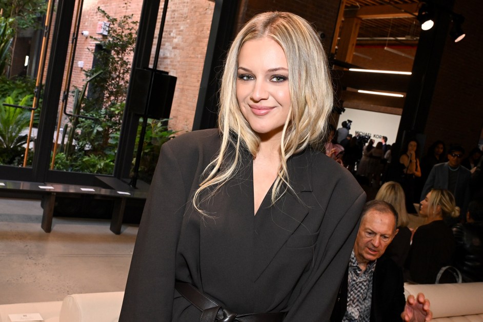 ‘Greatest Gift of My Life’: Kelsea Ballerini Remembers Beloved Dog Dibs