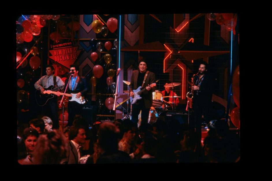 Los Lobos Sues Sony Over Song Royalties From ‘La Bamba,’ ‘Desperado’ Movie Soundtracks: ‘Egregious’