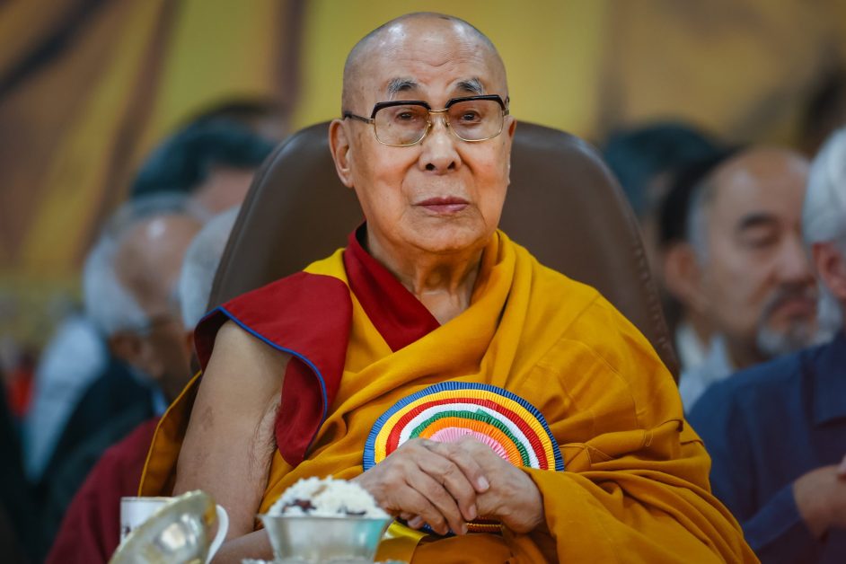 The Dalai Lama Isn’t the First Nobel Peace Prize Recipient to Win a Grammy: Full List