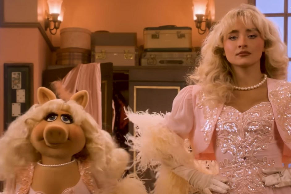 Miss Piggy Addresses Whether She & Sabrina Carpenter Have ‘Made Up’ After Concert Arrest