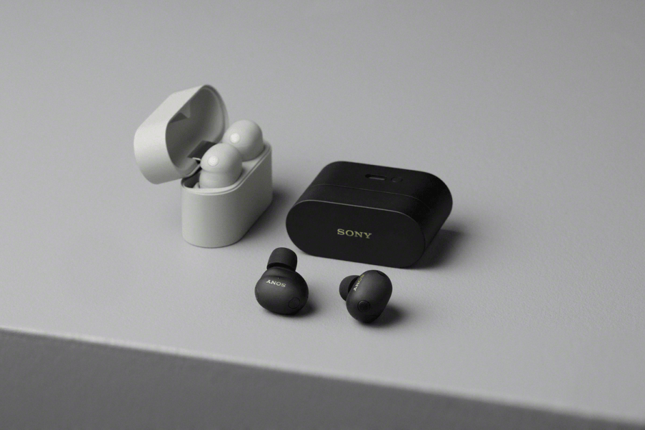 Sony’s New WF-1000XM6 Noise-Canceling Earbuds: A New Yorker’s Take