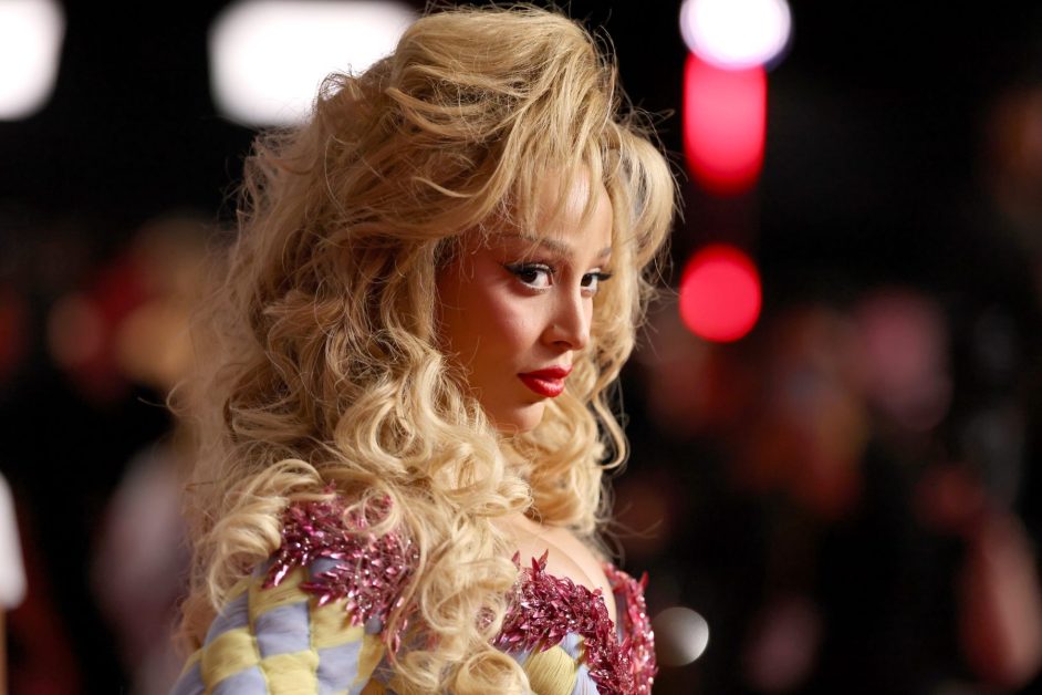 Doja Cat Slams Timothée Chalamet Over ‘No One Cares’ About Ballet & Opera Comments: ‘It’s F—king Beautiful’