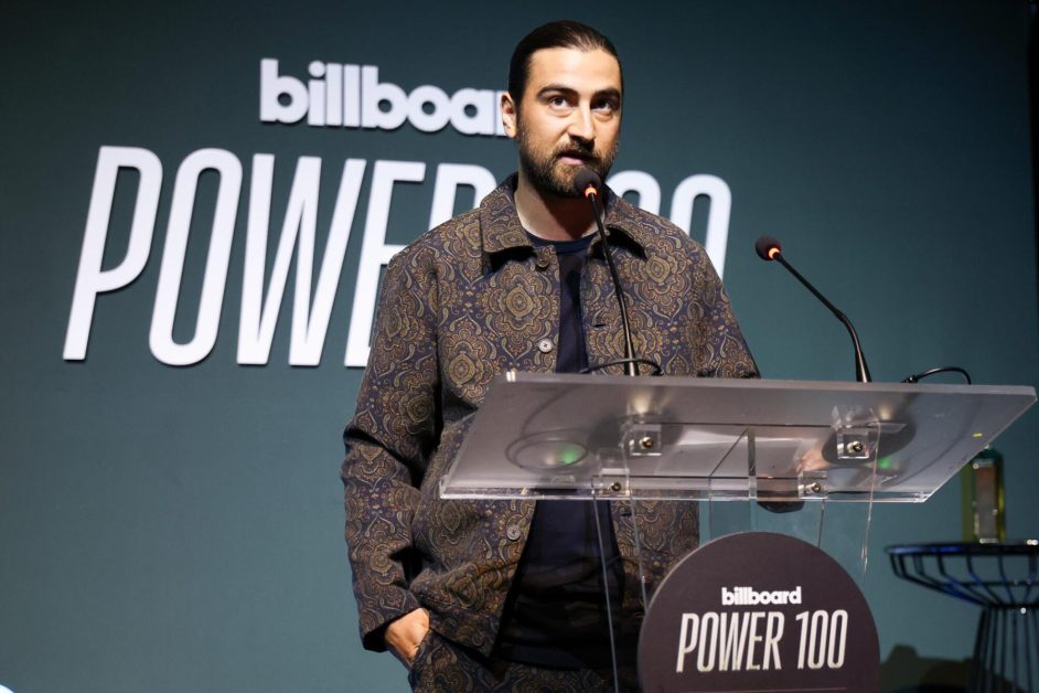 Noah Kahan Defends Chappell Roan From ‘Parasitic’ Autograph Hounds After Paris Incident: ‘F–k Em All’