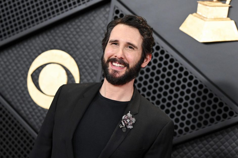 Josh Groban Announces New Album of 10 Classic Film Songs