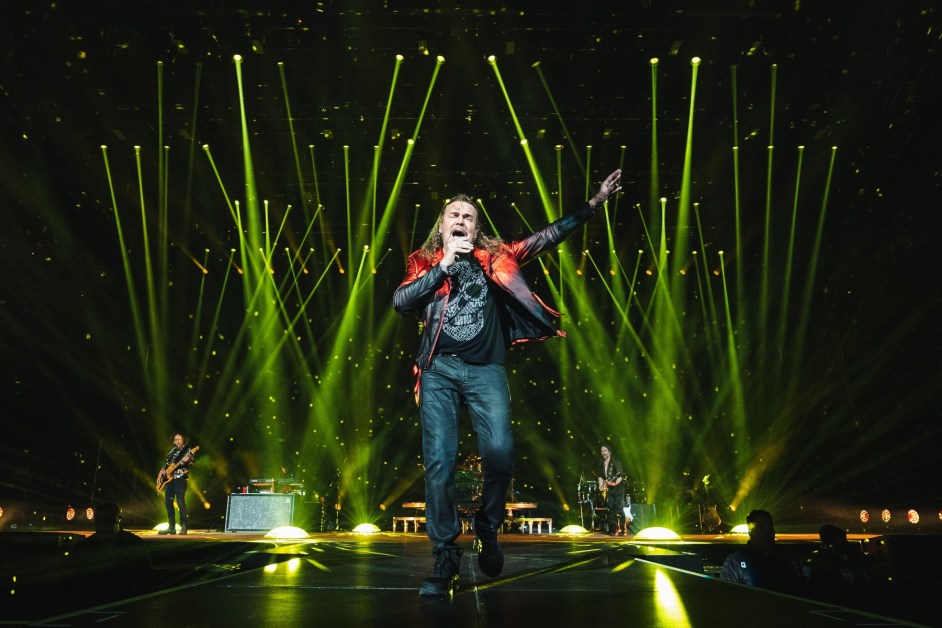 Maná Proves Why It’s Rock en Español Royalty During Miami Stop of Vivir Sin Aire Tour