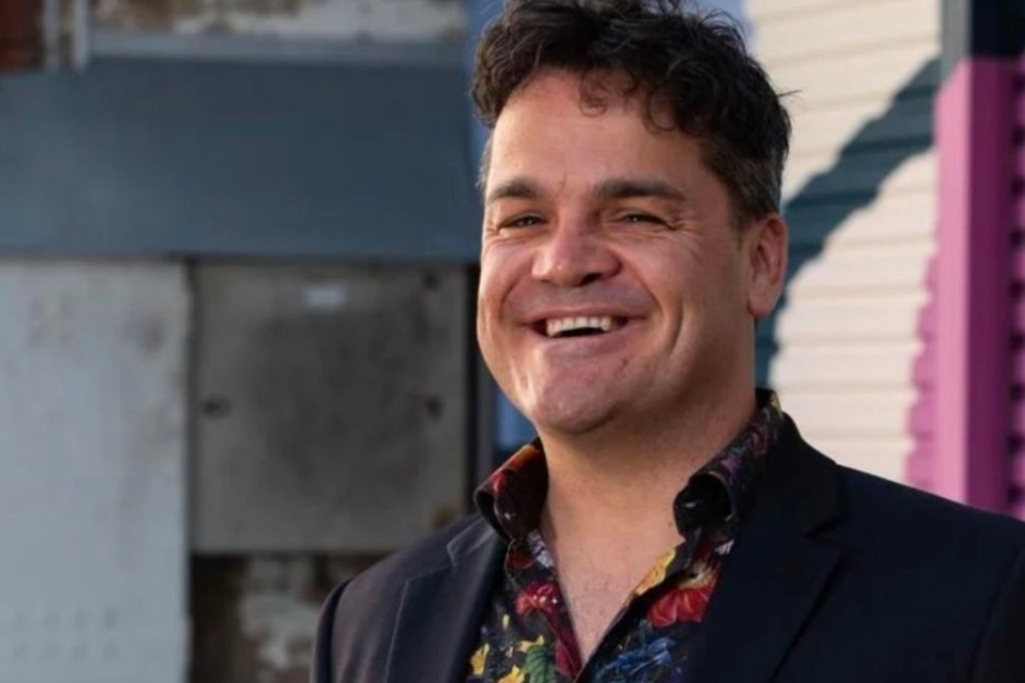 QMusic CEO Kris Stewart Steps Down After Five Years