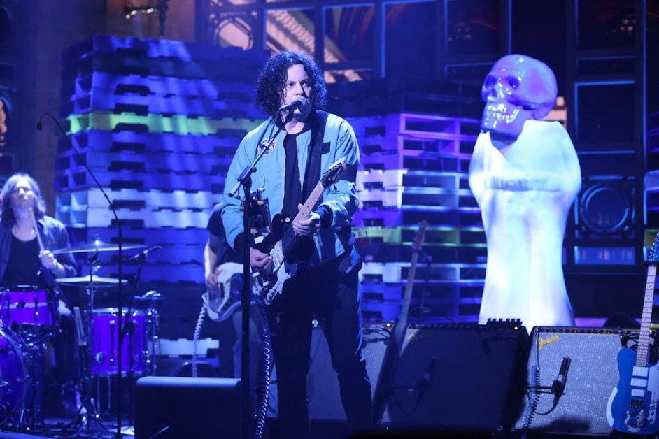 Jack White Electrifies With New Songs ‘Derecho Demonico’ & ‘G.O.D. And The Broken Ribs’ on ‘SNL’: Watch