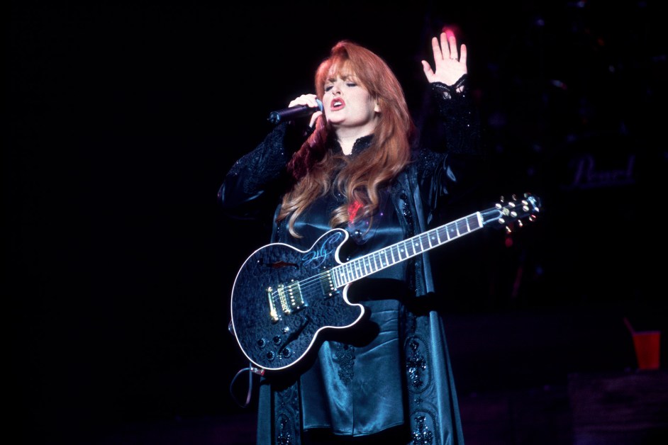 Chart Rewind: In 1996, Wynonna Judd Notched Another ‘Be Loved’ No. 1