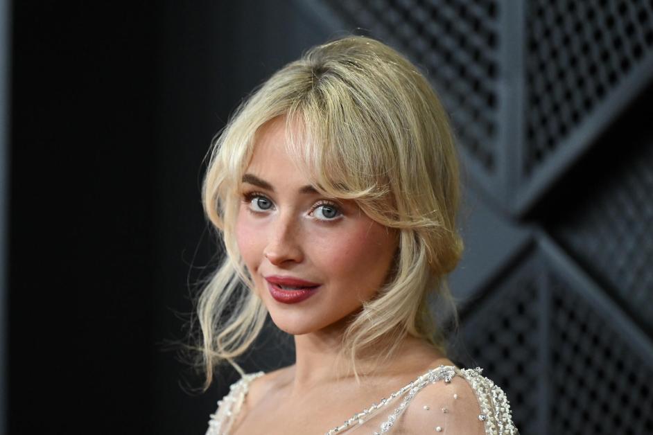 Sabrina Carpenter Apologizes For Her Reaction to Crowd Chant at Coachella: ‘Now I Know What a Zaghrouta Is’