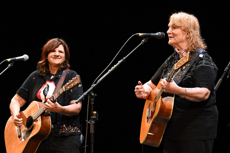 Indigo Girls’ Emily Saliers Reveals Cervical Dystonia and Essential Tremor Diagnoses: ‘My Voice Will Not Be What It Was’