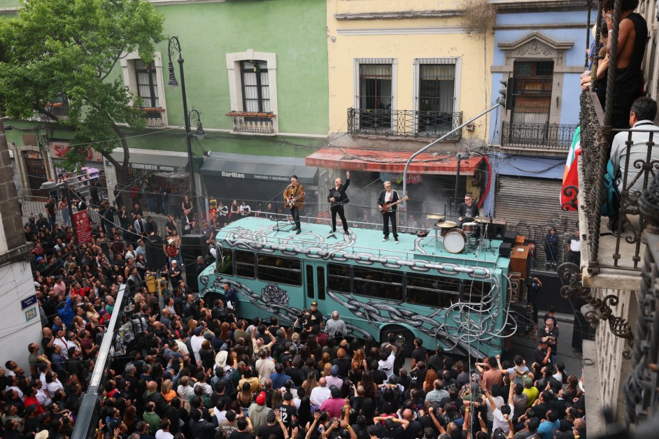 U2 Is Taking It To The Streets Of Mexico City For New Music Video: Watch