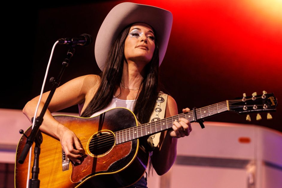 Here’s Where To Buy Affordable Tickets to Kacey Musgraves’ Middle of Nowhere 2026 Tour Online