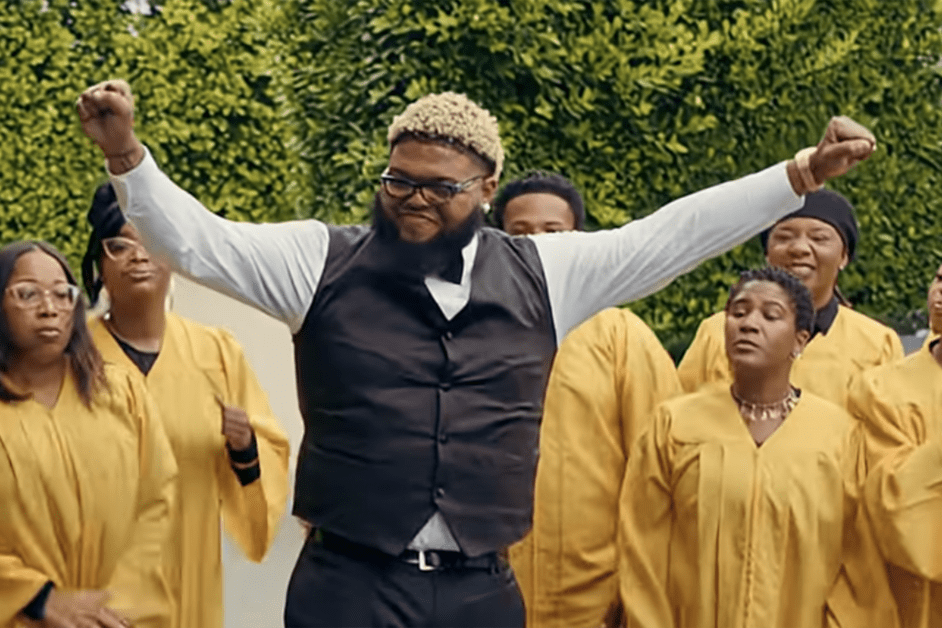 Druski Shows Up to Cardi B’s House With Full Mariachi to Invite Her to 2026 BET Awards: ‘Thank You, Papacitos’