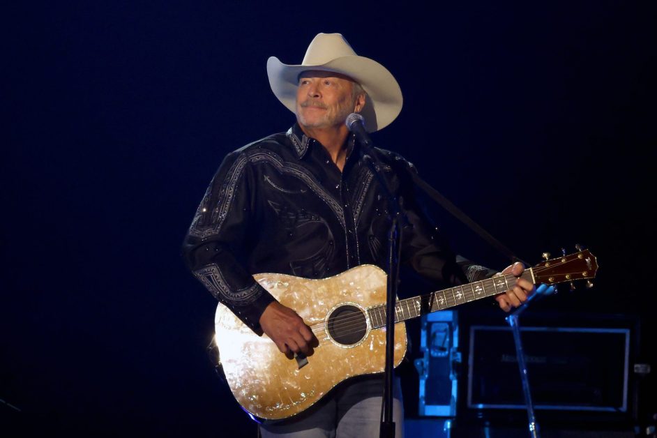 Alan Jackson’s ‘Last Call’ Concert Will Be Taped for an NBC Special