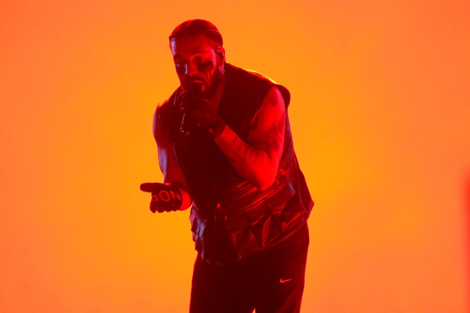 Drake Ties Taylor Swift for the Most Billboard 200 No. 1 Albums Among Soloists