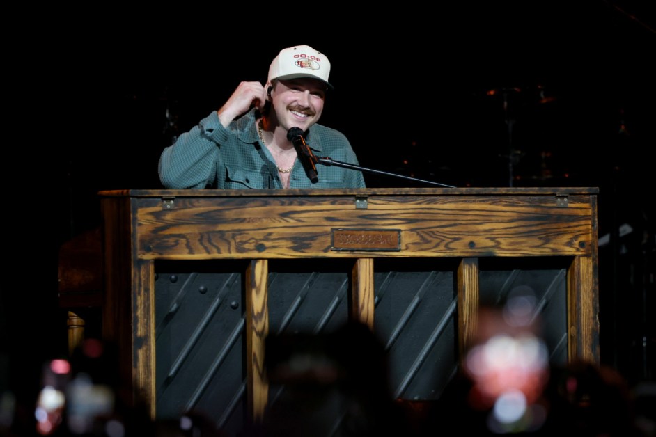 Morgan Wallen Flips Piano After Technical Glitch During ‘Sand In My Boots’ at Denver Concert