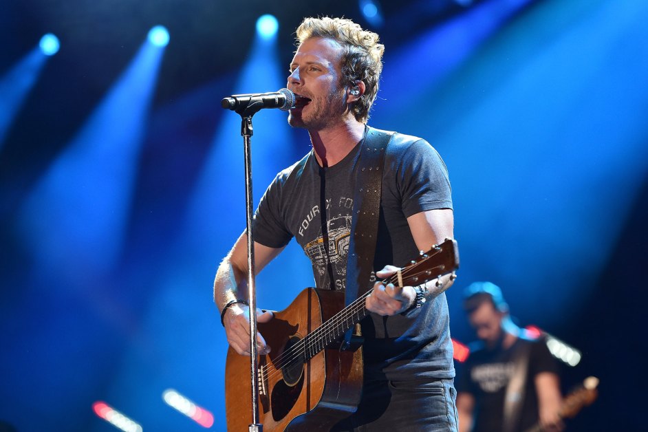 Chart Rewind: In 2016, Dierks Bentley’s ‘Black’ Eyed No. 1 on Top Country Albums