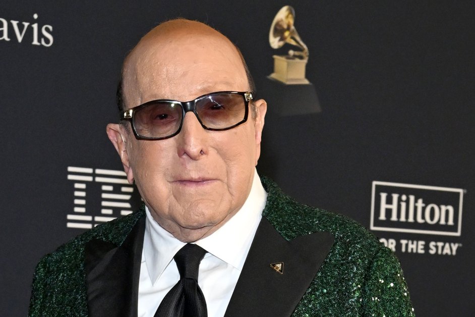 21 Music Legends Developed, Signed or Boosted by Clive Davis’ Golden Touch