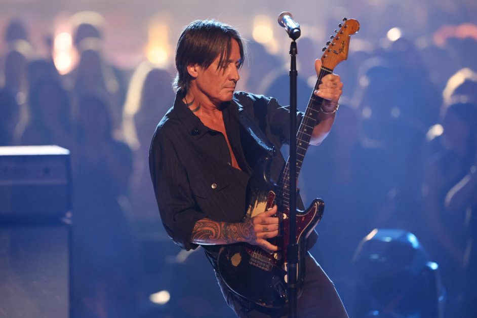 Keith Urban’s Yacht Rock Country Album ‘flow state’ Makes Top 10 Chart Debut