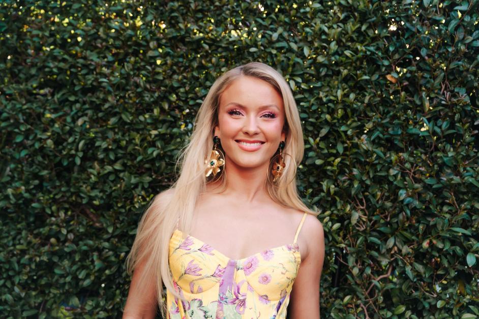 Zara Larsson Signs With RCA Records