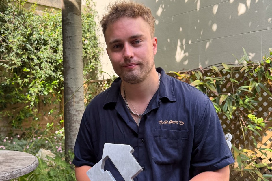 Sam Fender & Olivia Dean’s ‘Rein Me In’ Is U.K.’s No. 1 Single for 17th Week, Now 2nd on All-Time List