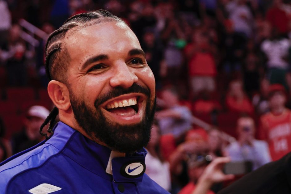 Drake Gives Away Huge Cash Prizes & Luxury Cars at His 3rd Annual Strong Women, Stronger Drinks Event