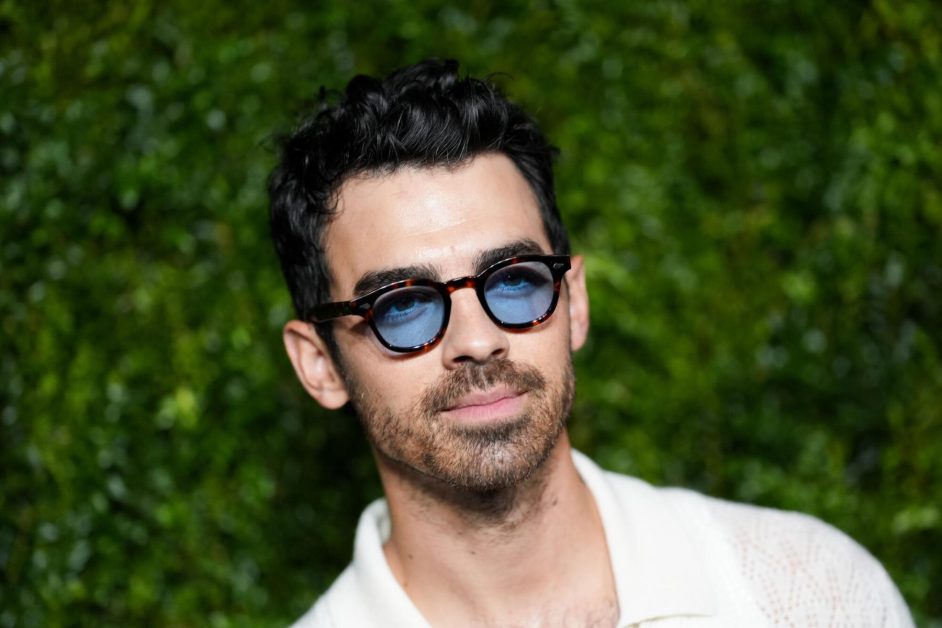 Joe Jonas Says He Sought Therapy After His Solo Album Underperformed