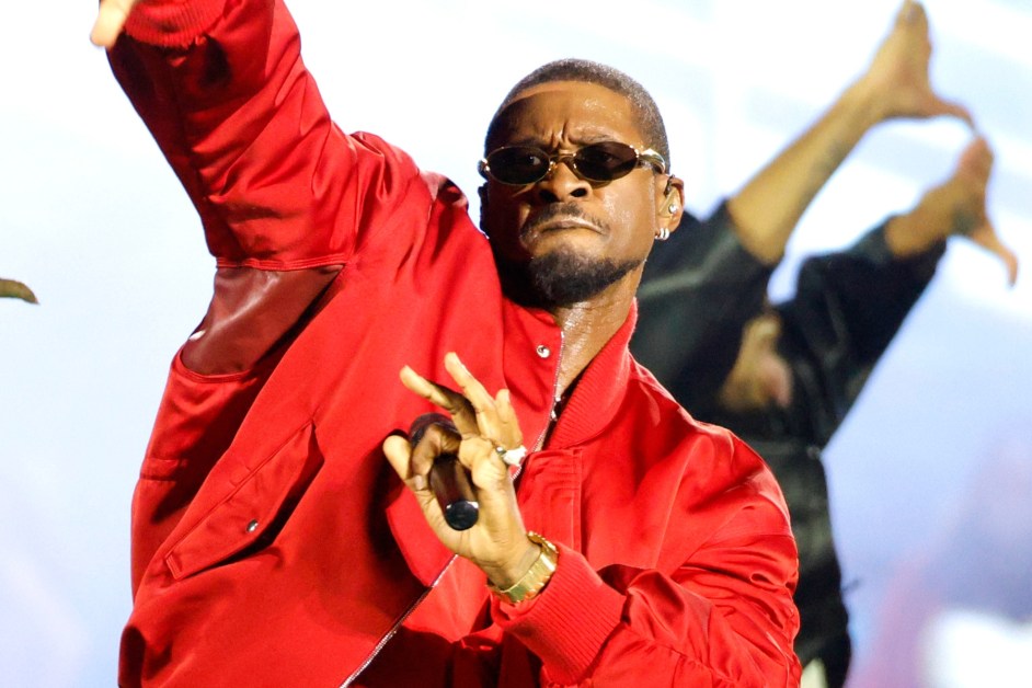 Usher Reacts to Clone Conspiracy Theory Brewing After New Jersey Show With Chris Brown