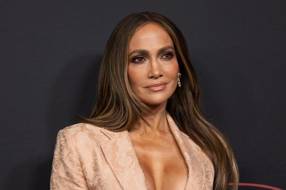 ‘Real Housewives’ Star Luann de Lesseps Apologizes to Jennifer Lopez After Saying She’s ‘From the Hood’ Instead of ‘The Block’: ‘I Couldn’t Think!’