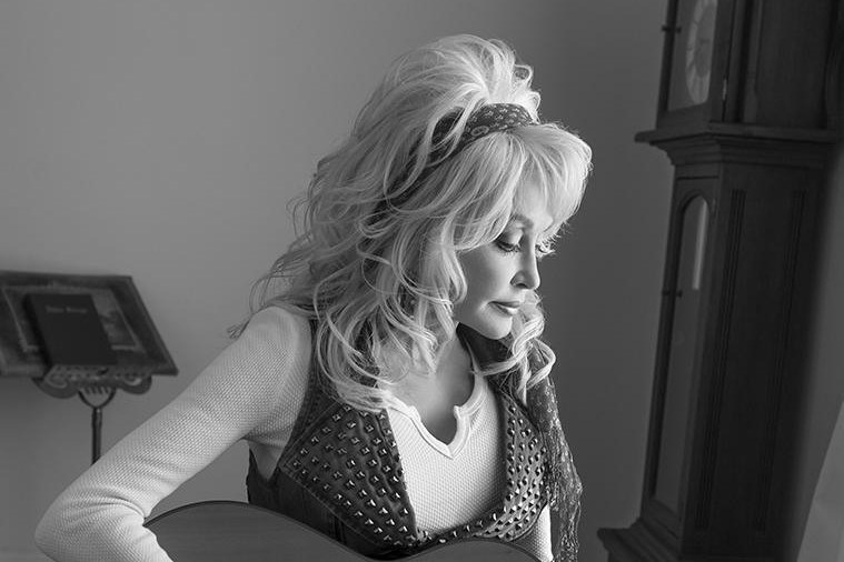 Dolly Parton Says She’s Exploring ‘Avatar Performances’
