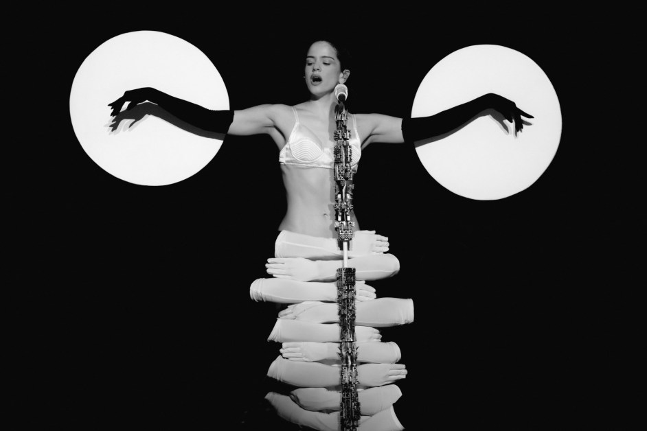 Rosalía’s ‘La Perla’ ‘Wouldn’t Exist’ Without Paquita la del Barrio’s ‘Rata de dos Patas’