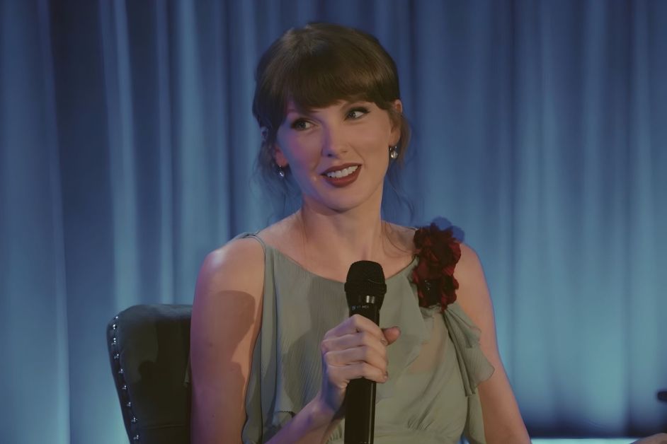 Watch Taylor Swift Say She Feels ‘More Loyal’ to Her Country Roots Than Ever & Whip Up an Eras Tour-Coded Surprise Piano Mash-Up