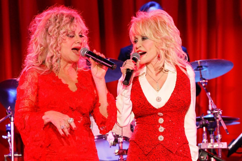 Dolly Parton’s Sister Stella Calls Out ‘Fake AI Garbage’ & ‘Snarky Tweets’ About Singer’s Death