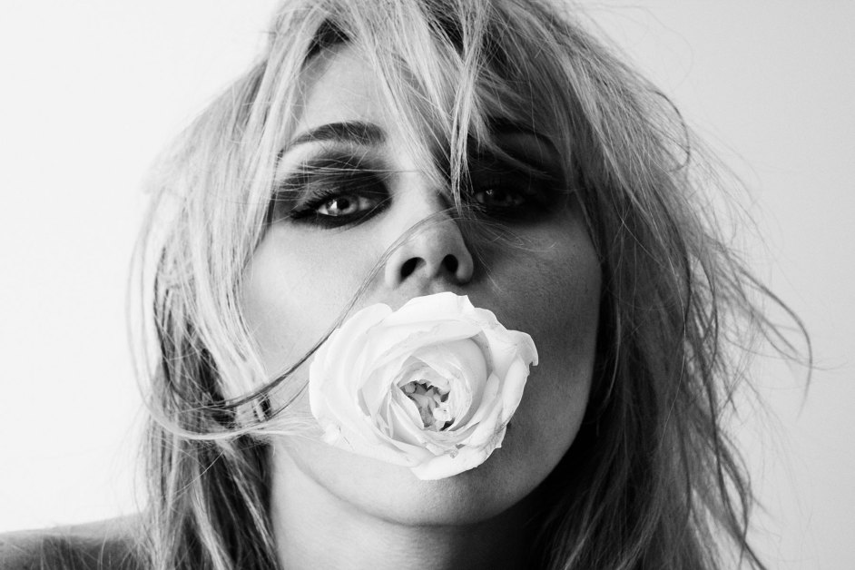 Miley, Carly Rae Jepsen, Riley Green, Rosé & More: New Music Friday Guide