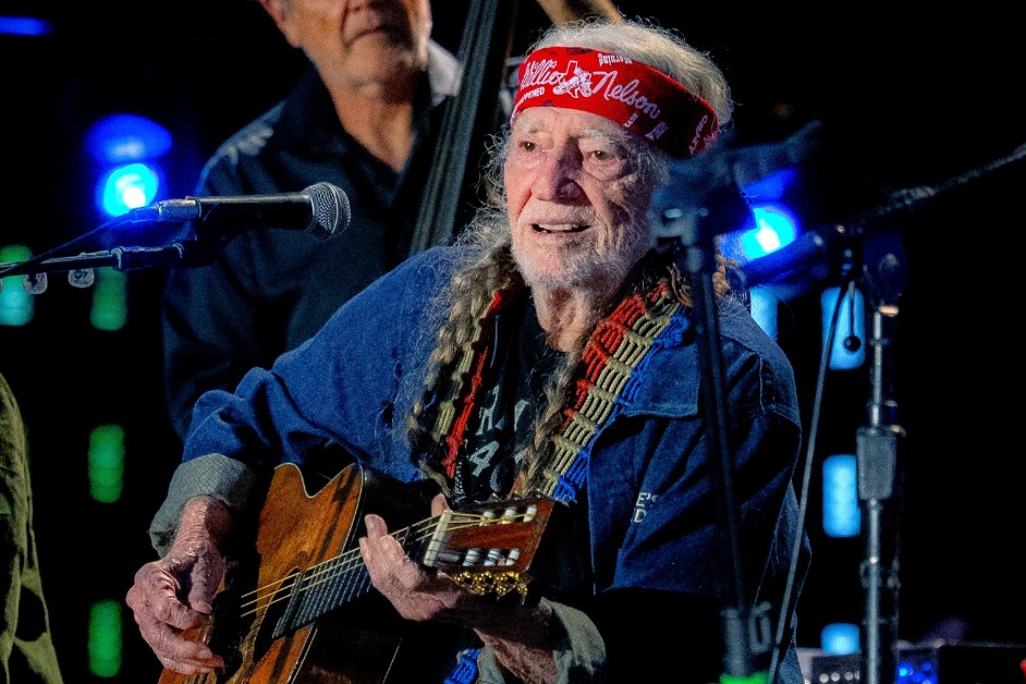 Willie Nelson’s 2026 Farm Aid: Best Moments From Neil Young, John Mellencamp, Dave Matthews & More