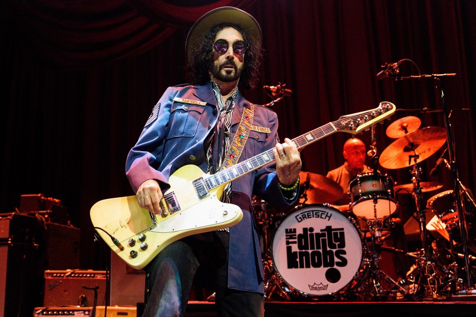 Mike Campbell Brings The Dirty Knobs to Farm Aid, Four Decades After Backing Dylan at the Festival’s Debut: ‘It Was Quite a Moment’