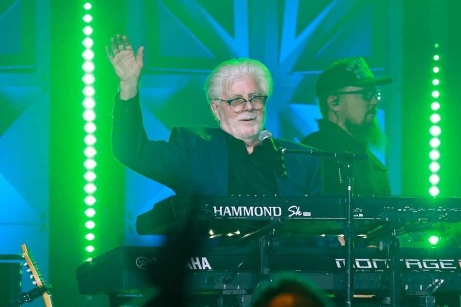 Michael McDonald of the Doobie Brothers Reconnects With Son He Put Up for Adoption at Age 14, Nearly 6 Decades Later