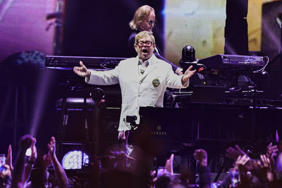 Elton John Thanks Fans for ‘All the Love’ as He Bids Farewell to the Stage in Mexico: 5 Best Moments