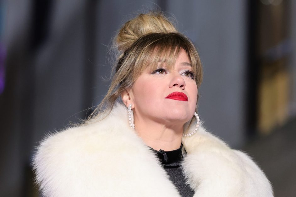 Kelly Clarkson Slams Brooklyn Store for Giving Her the ‘Pretty Woman’ Treatment: ‘Just Lost a Huge Sale’