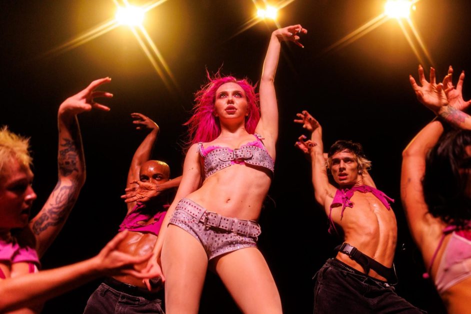 ADÉLA to Make Late Night Debut With ‘Tonight Show’ Interview & Performance