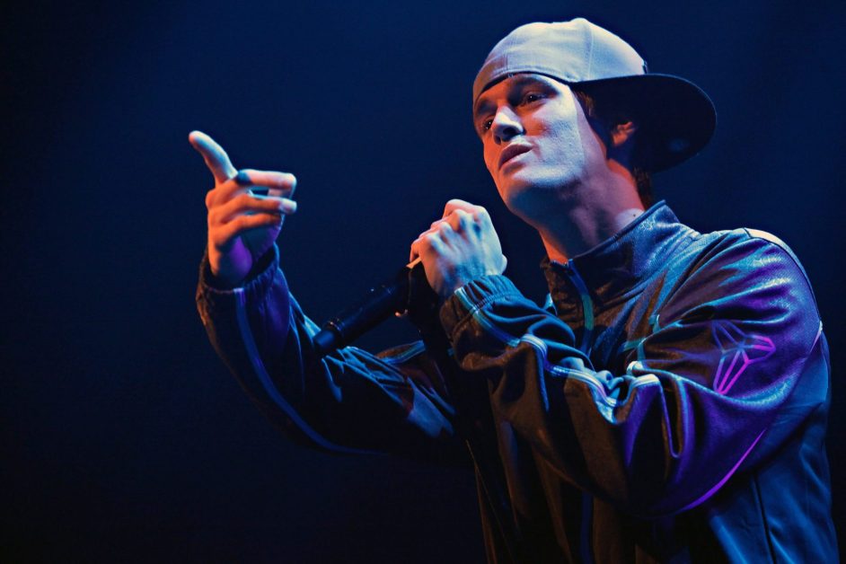 Aaron Carter Estate Settles With Walgreens in Wrongful Death Lawsuit Over Xanax Prescriptions