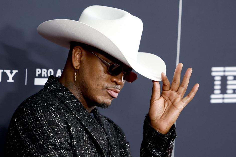 NE-YO to Perform National Anthem at Game 4 of 2026 World Series in Tampa Bay