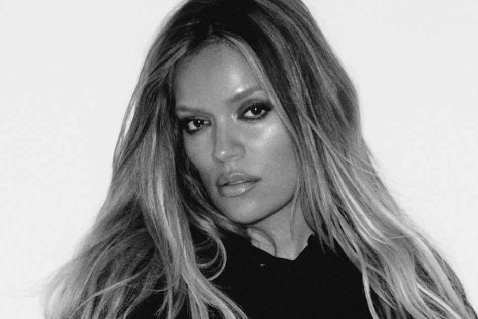 Karol G Earns Her 23rd Latin Airplay No. 1 With Drake Collab ‘Ahi’